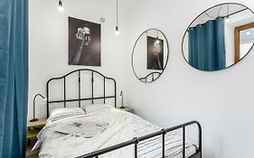 Chill Apartments Kopernik Center